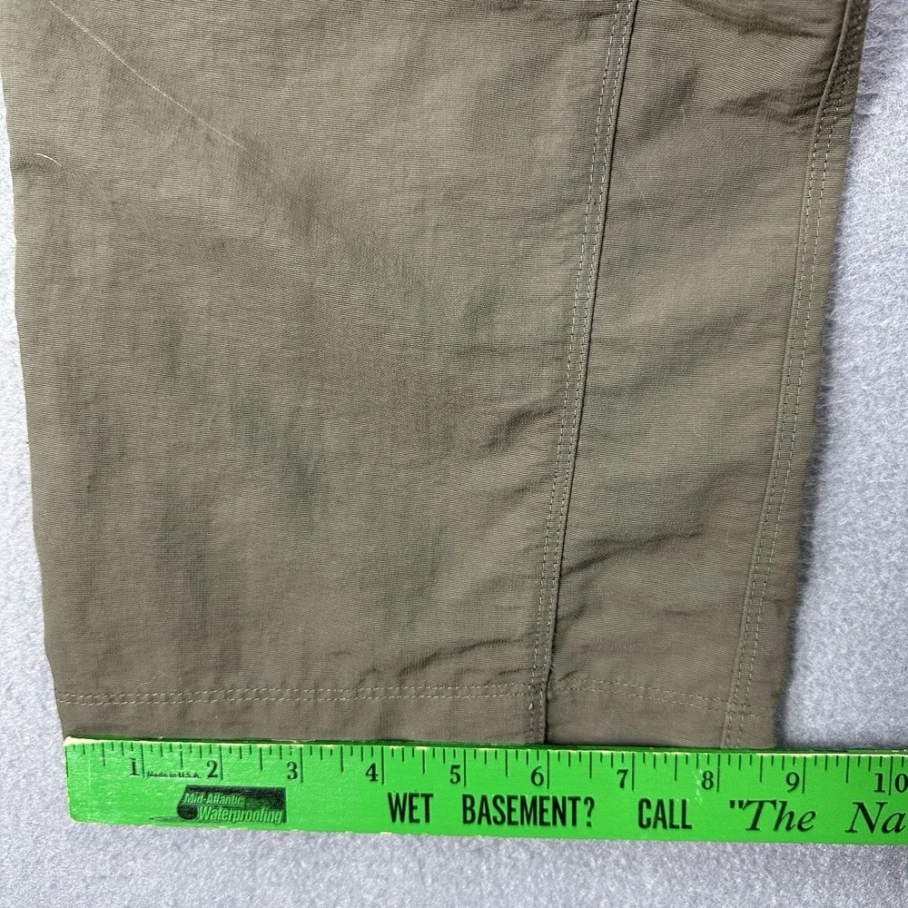 North Face Men's Medium Covertible Pants Green Nylon Zip Off Hike *flaw*